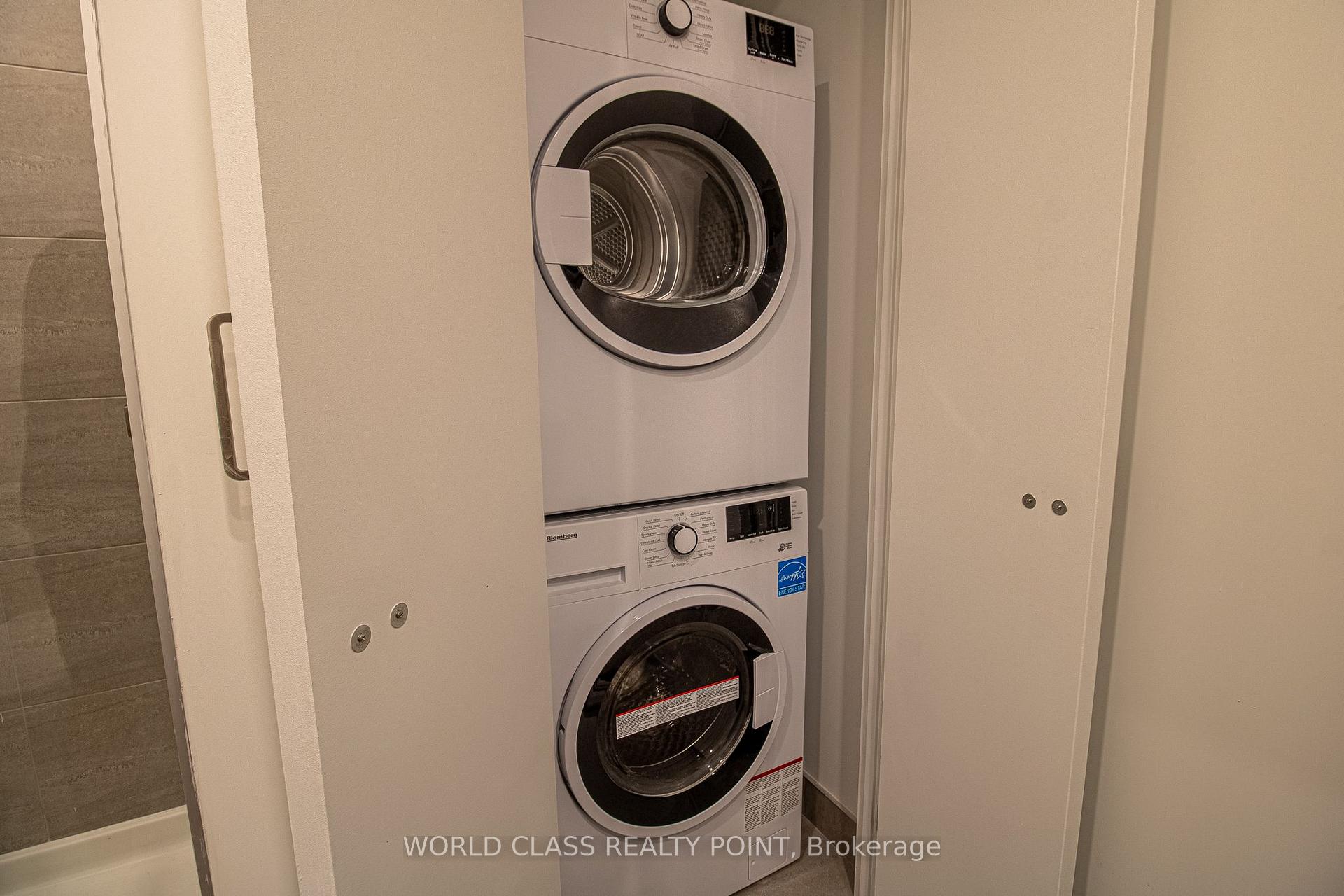 Photo 11 of Unit 1210, 1 Fairview Road E, Mississauga, Mississauga Valleys — HOMEH