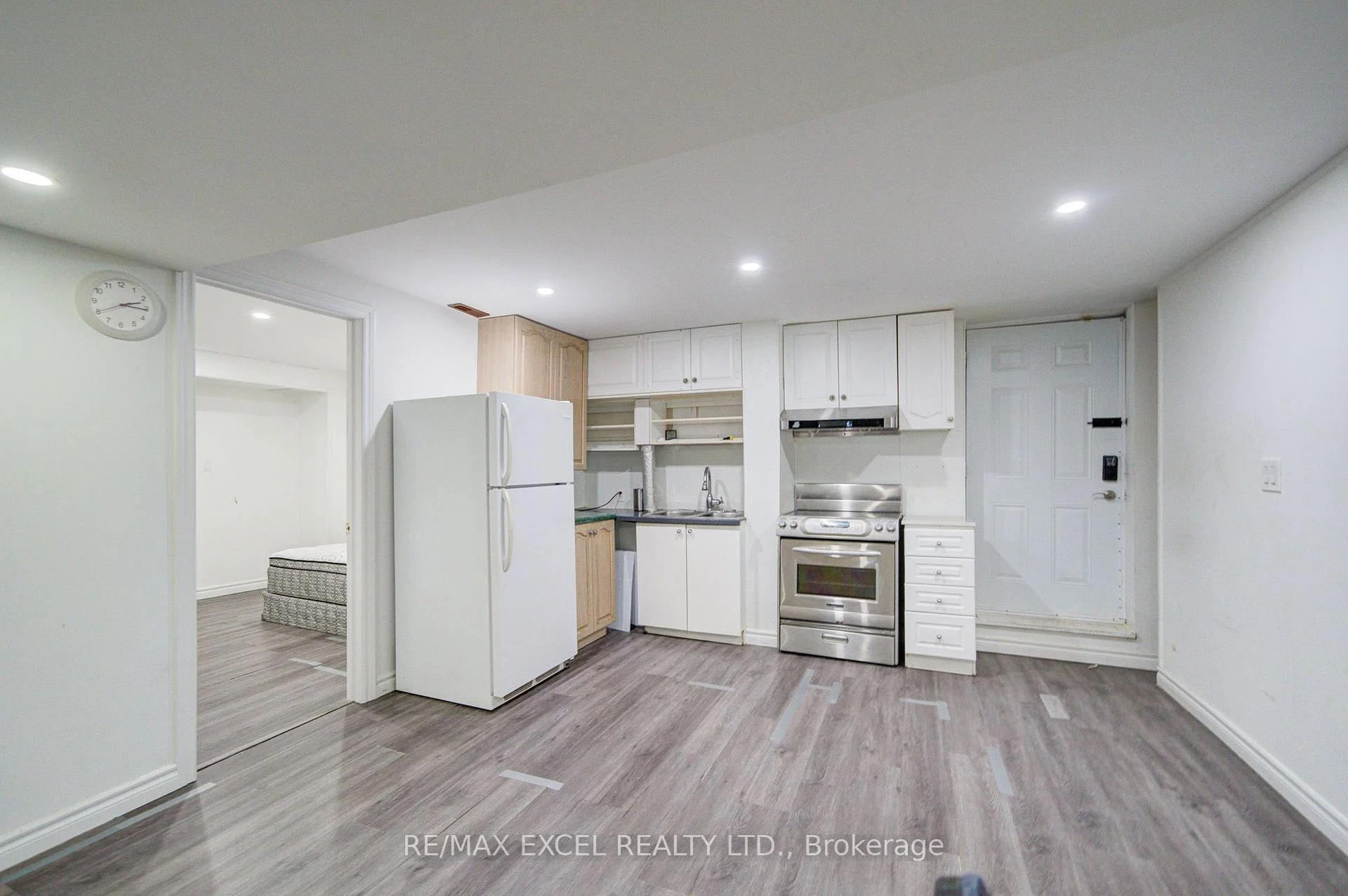 Photo 12 of Unit BASEMENT, 13 Hepburn Street, Markham, Milliken Mills East — HOMEH