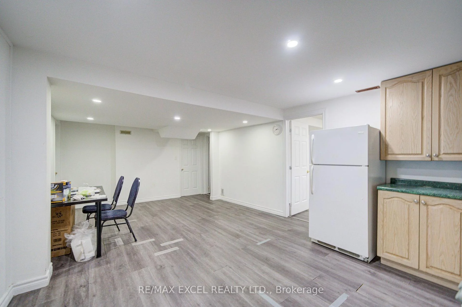 Photo 14 of Unit BASEMENT, 13 Hepburn Street, Markham, Milliken Mills East — HOMEH