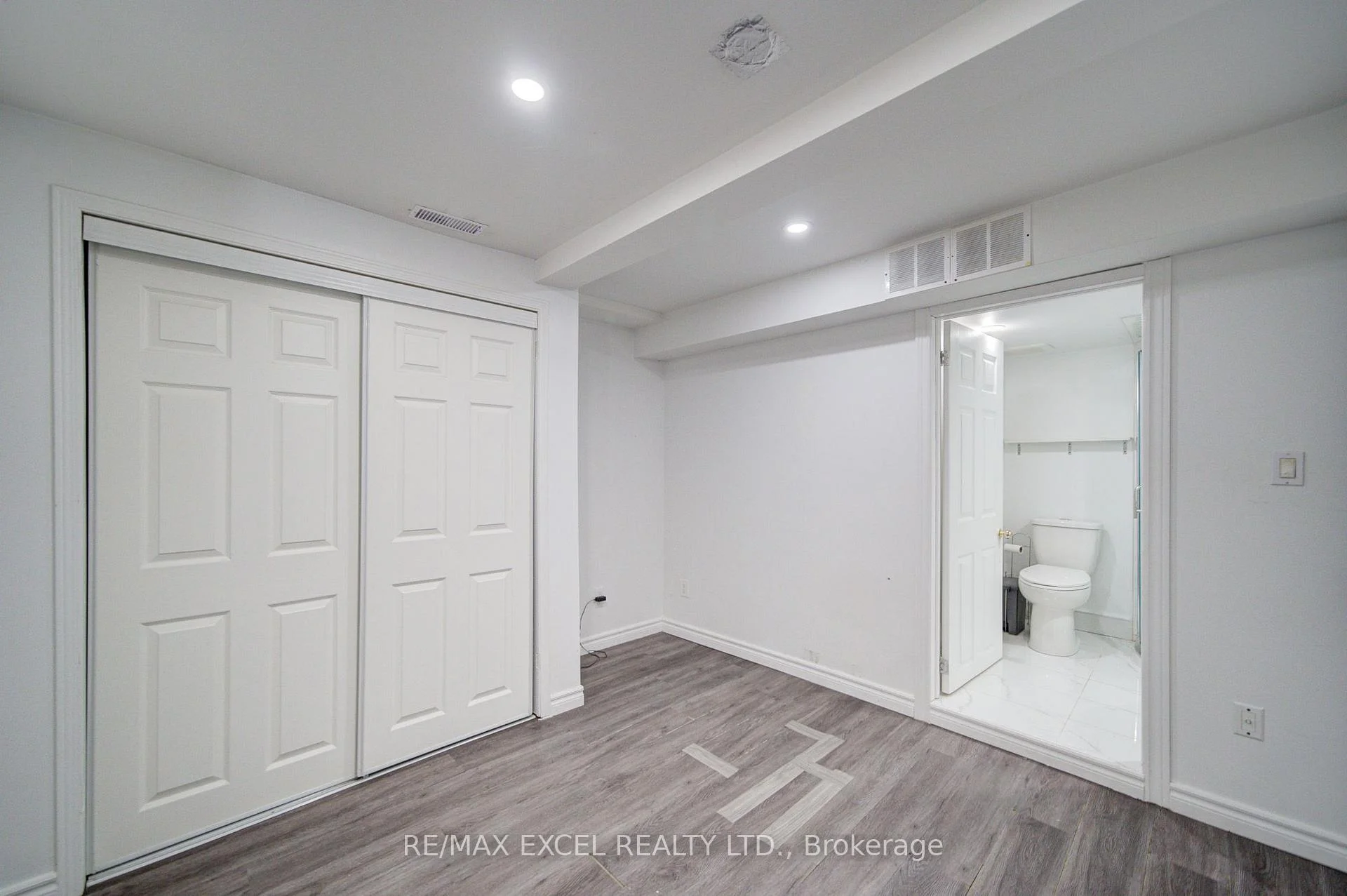 Photo 25 of Unit BASEMENT, 13 Hepburn Street, Markham, Milliken Mills East — HOMEH