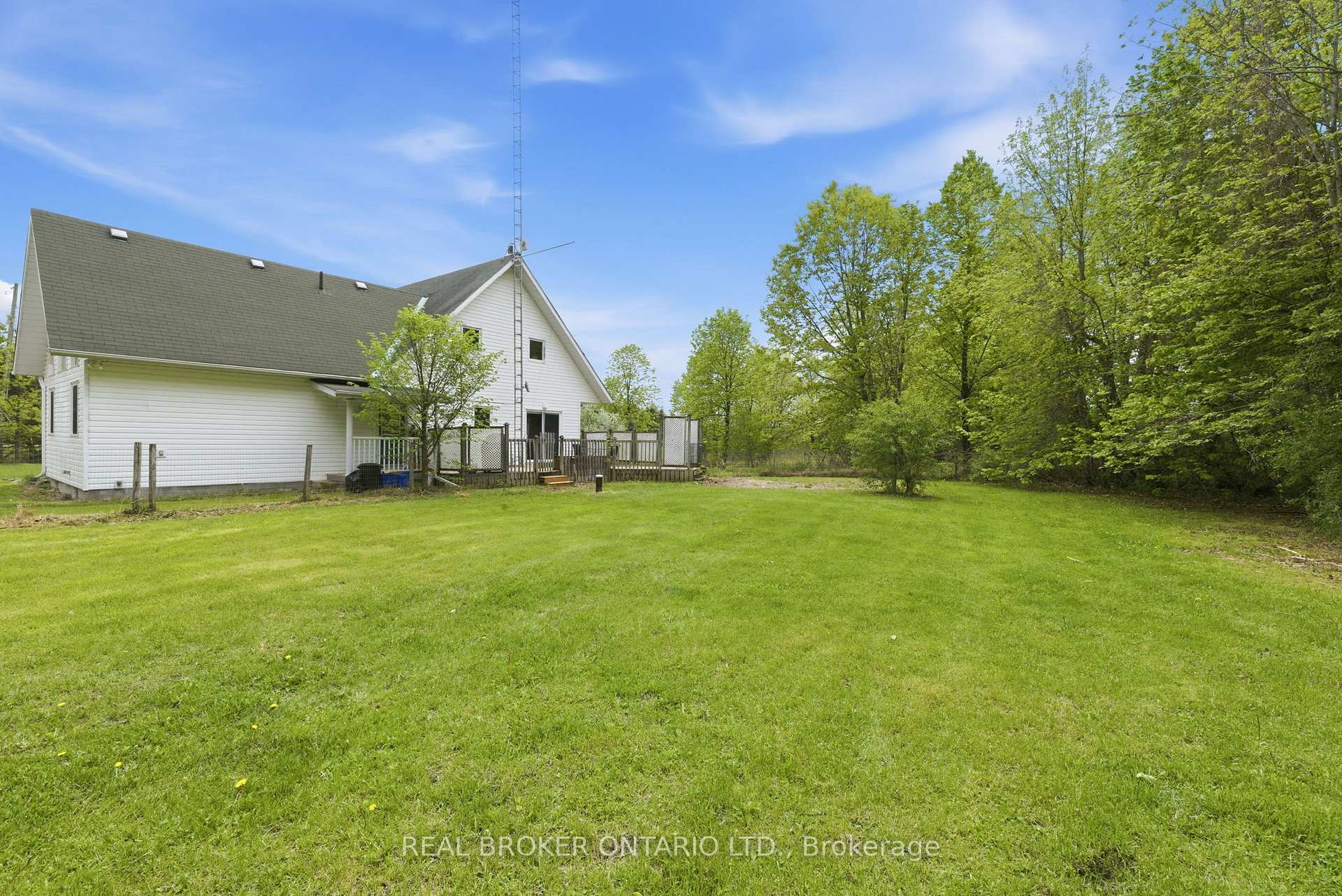 Photo 6 of 14114 7 Highway, Drummond/North Elmsley, Drummond N Elmsley (Drummond) Twp — HOMEH
