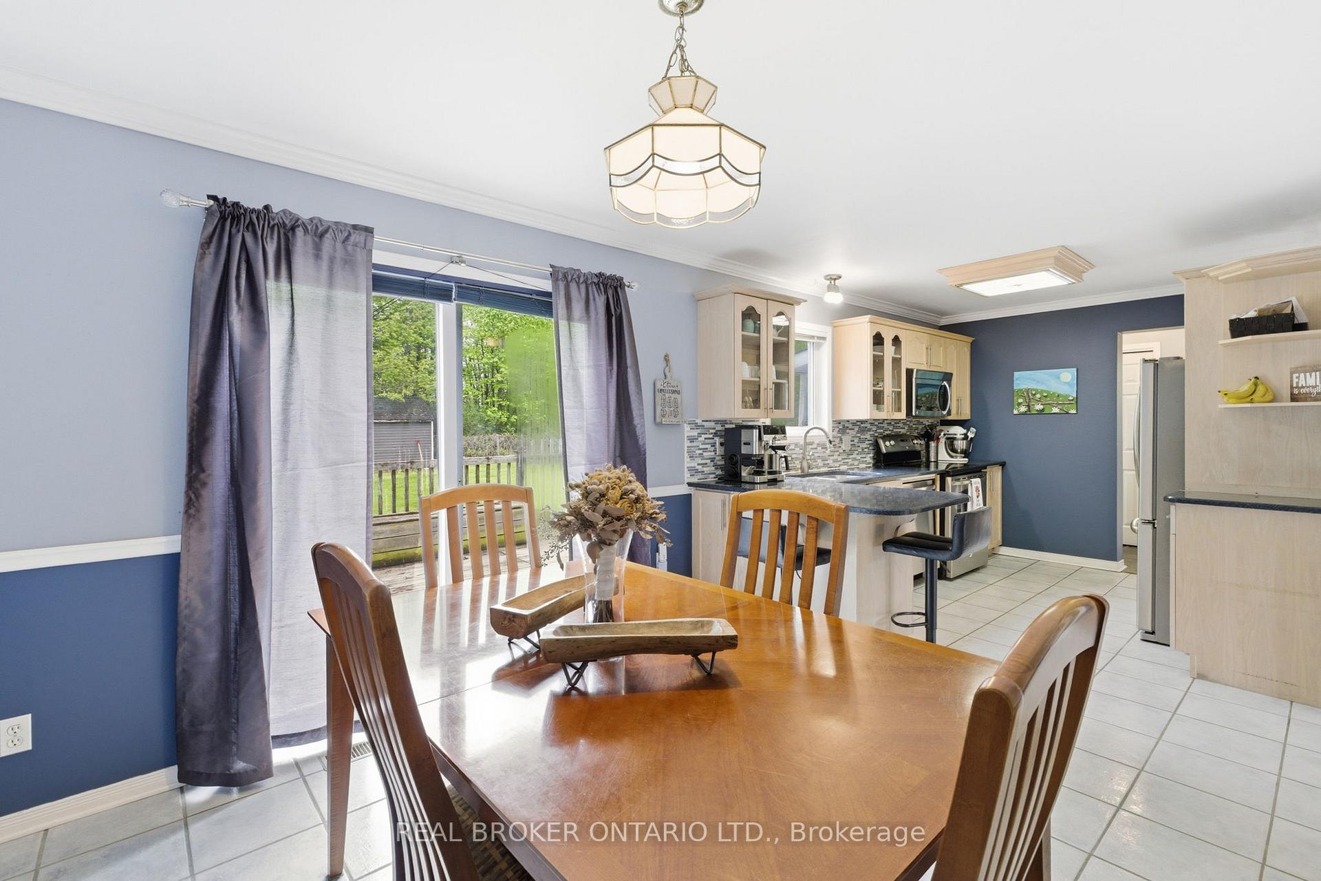 Photo 17 of 14114 7 Highway, Drummond/North Elmsley, Drummond N Elmsley (Drummond) Twp — HOMEH