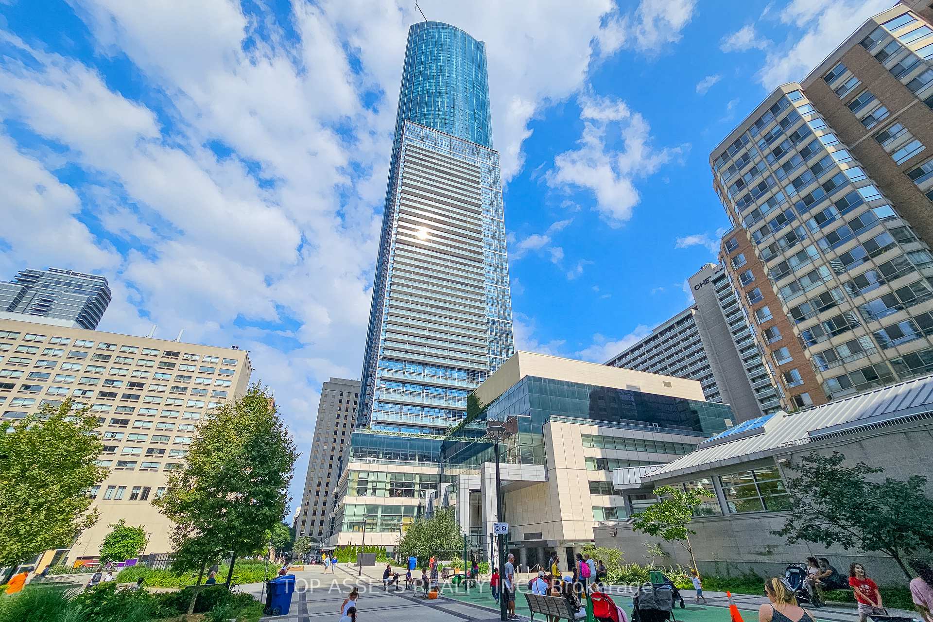 Photo 1 of Unit 6905, 388 Yonge Street, Toronto, Bay Street Corridor — HOMEH