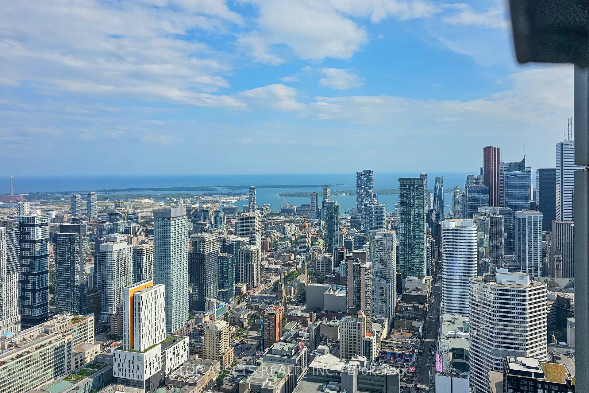 Photo 13 of Unit 6905, 388 Yonge Street, Toronto, Bay Street Corridor — HOMEH
