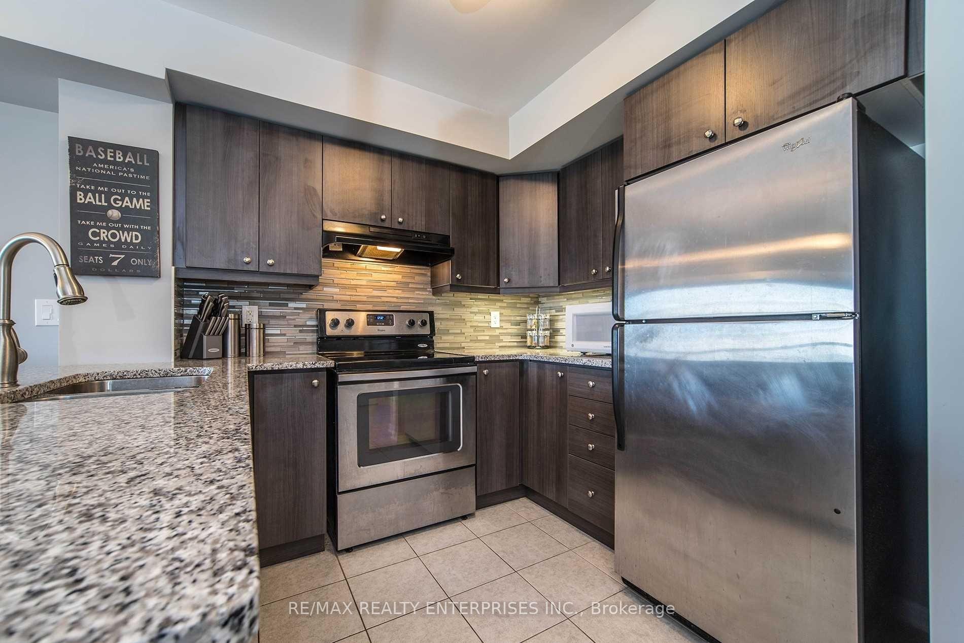 Photo 4 of Unit 302, 1045 Nadalin Heights, Milton, Willmott — HOMEH