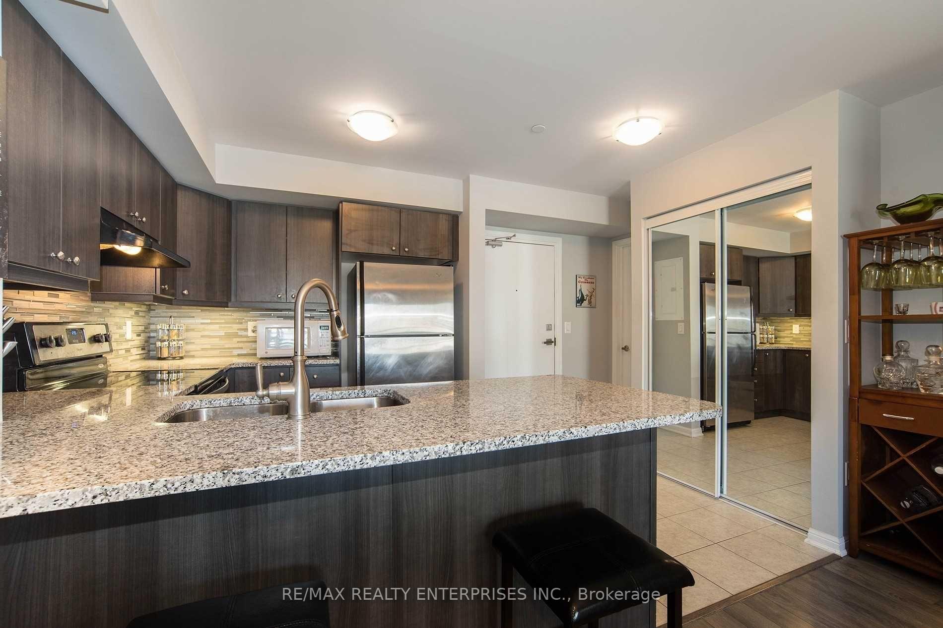 Photo 6 of Unit 302, 1045 Nadalin Heights, Milton, Willmott — HOMEH