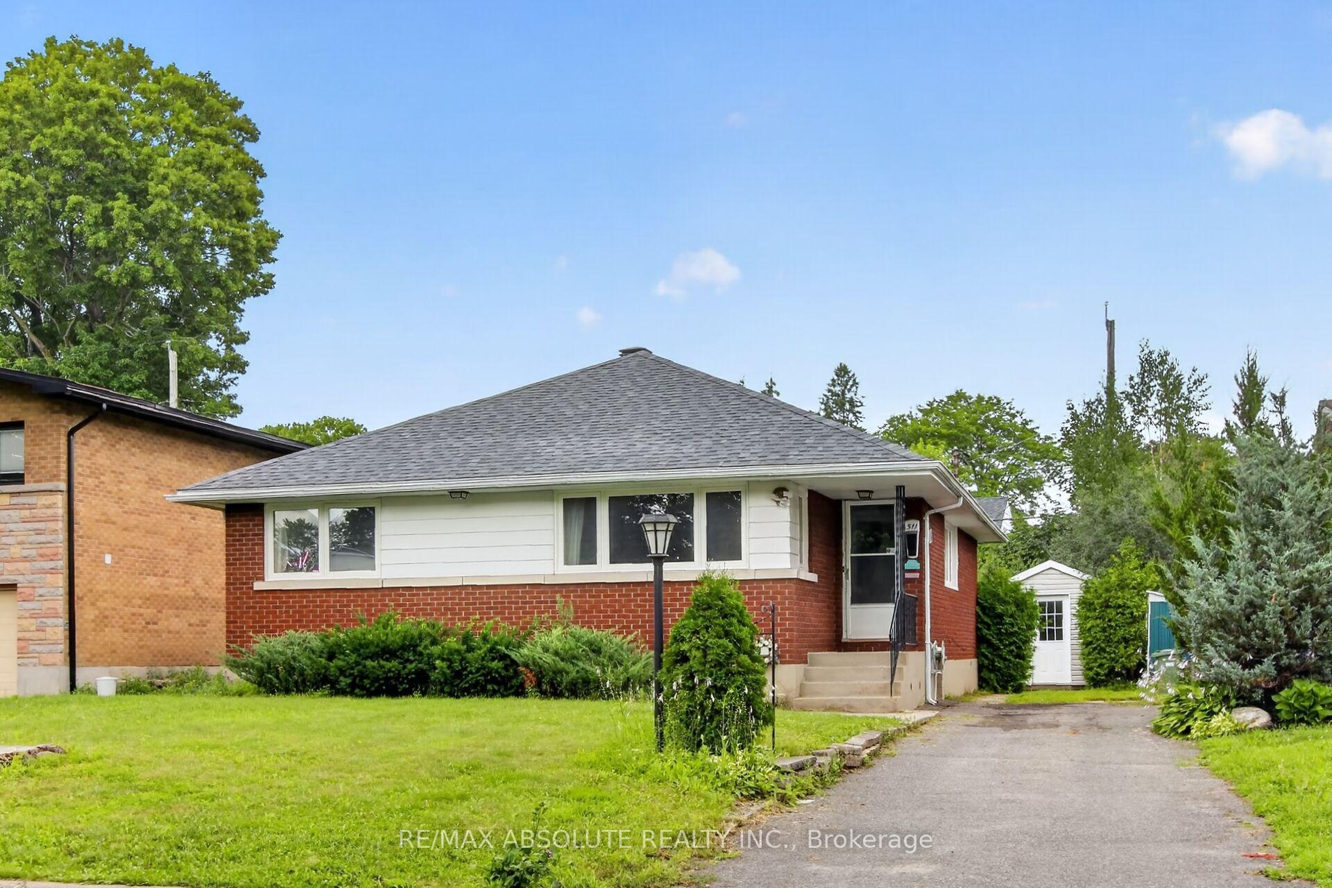 Photo 1 of 511 Penhill Avenue, Ottawa, Riverview Park — HOMEH