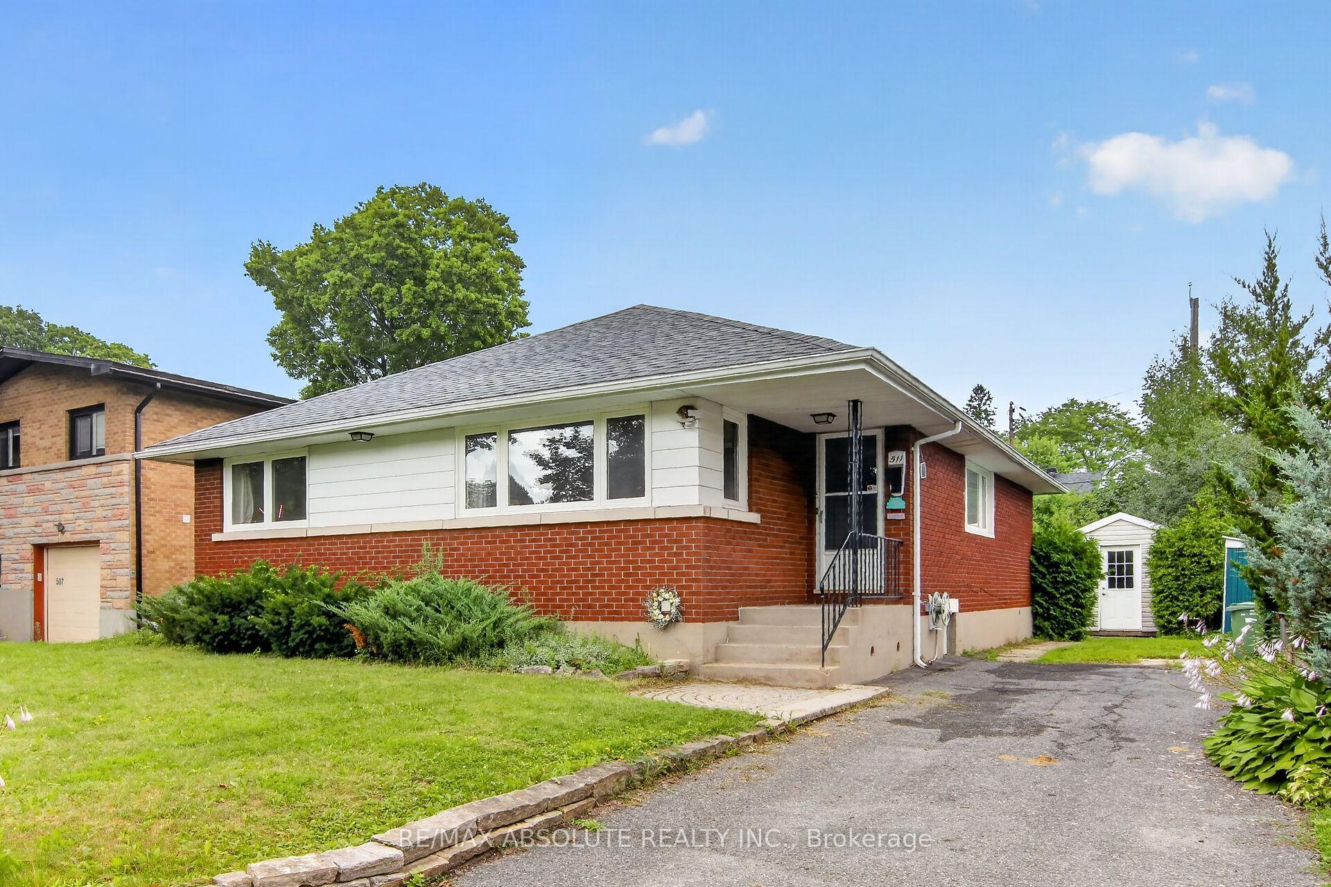 Photo 2 of 511 Penhill Avenue, Ottawa, Riverview Park — HOMEH