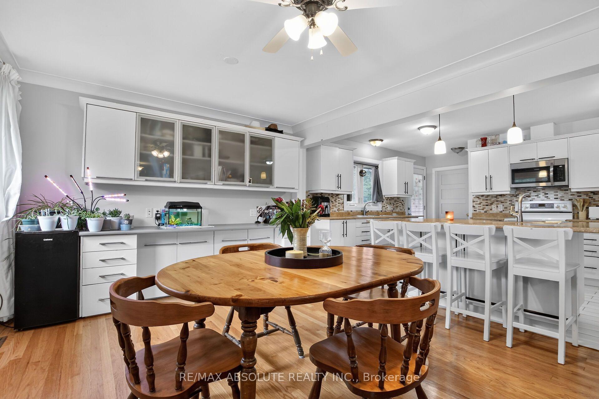 Photo 9 of 511 Penhill Avenue, Ottawa, Riverview Park — HOMEH