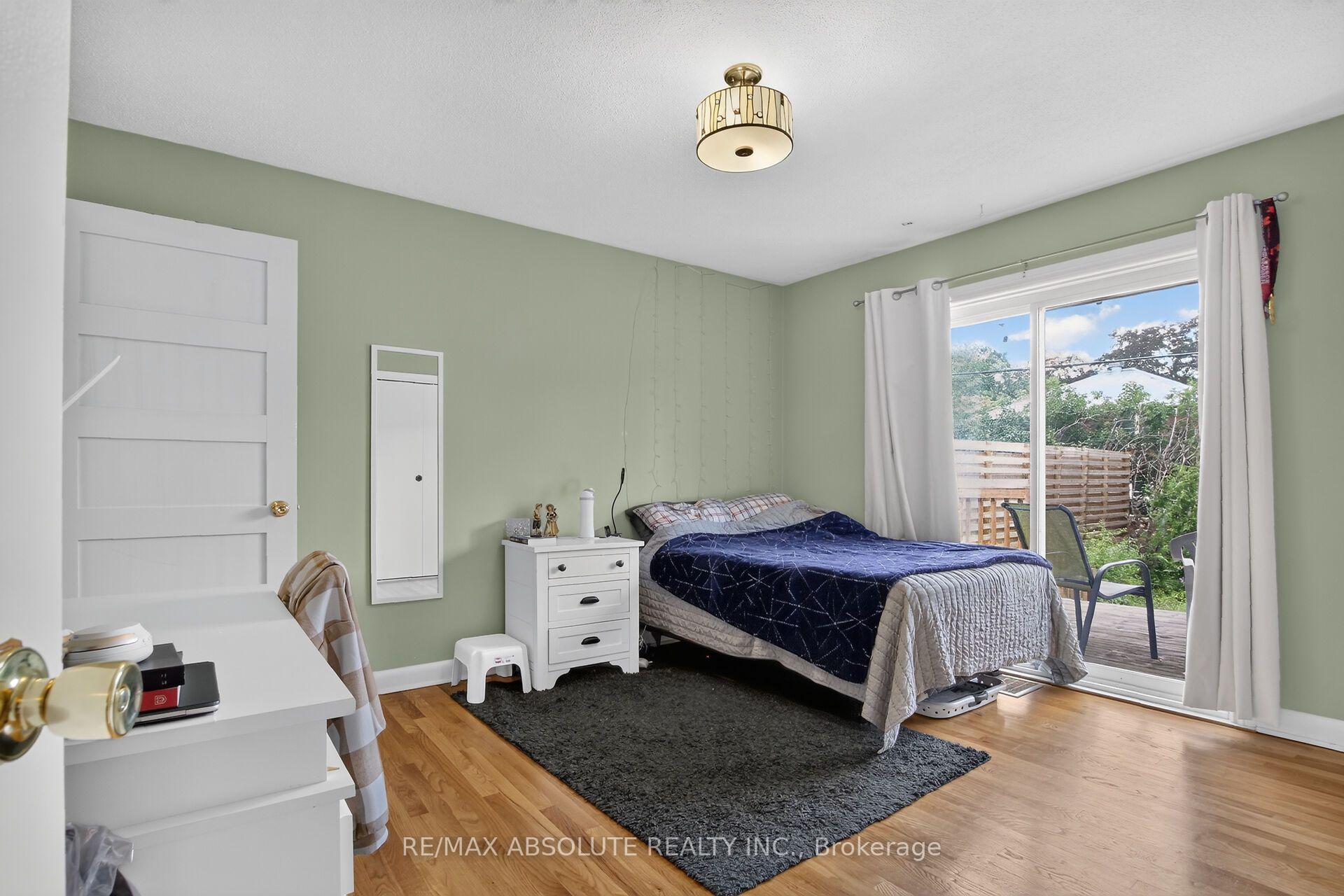 Photo 19 of 511 Penhill Avenue, Ottawa, Riverview Park — HOMEH