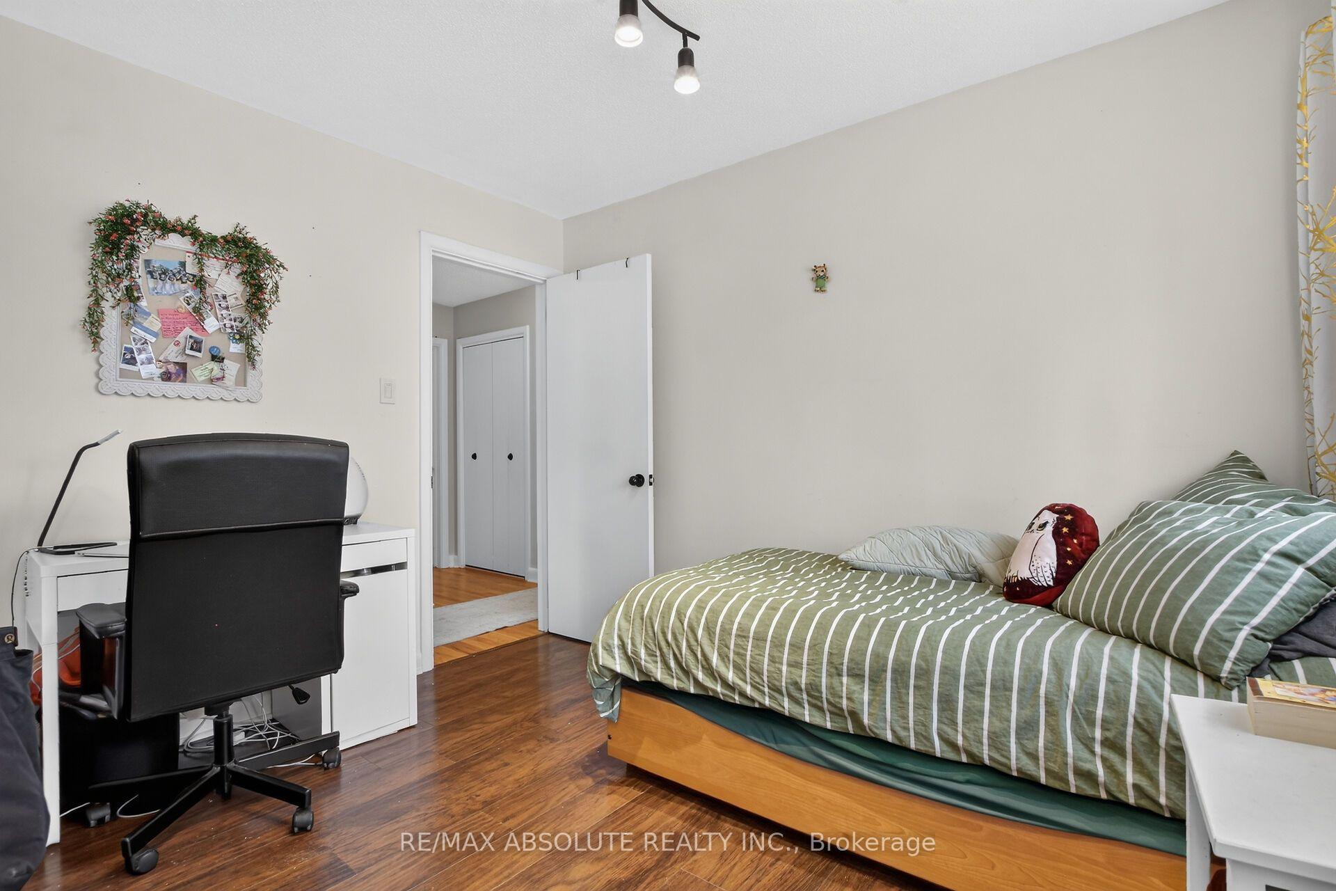 Photo 27 of 511 Penhill Avenue, Ottawa, Riverview Park — HOMEH