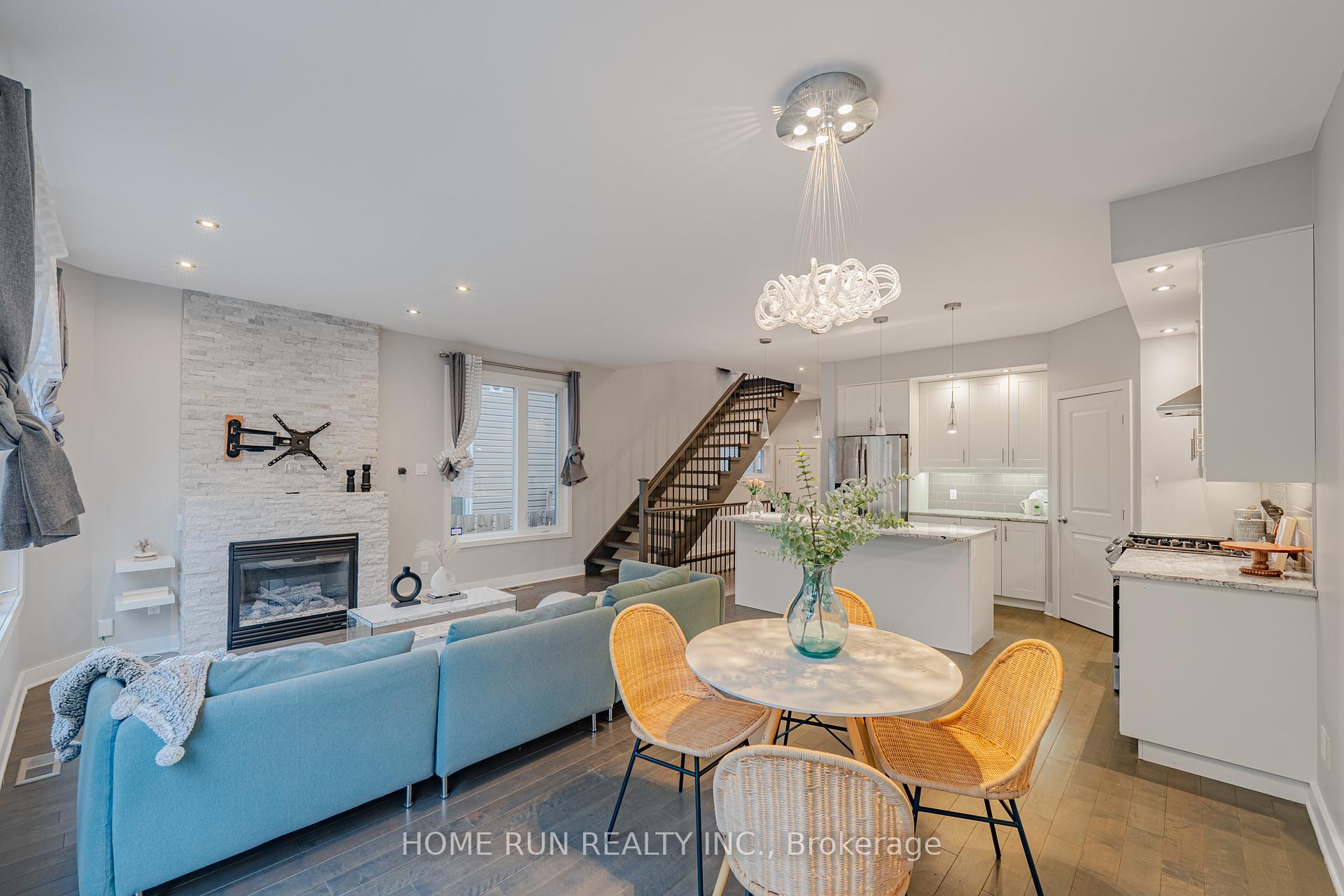 Photo 6 of 14 Camil Street, Ottawa, Castle Heights/Rideau High — HOMEH