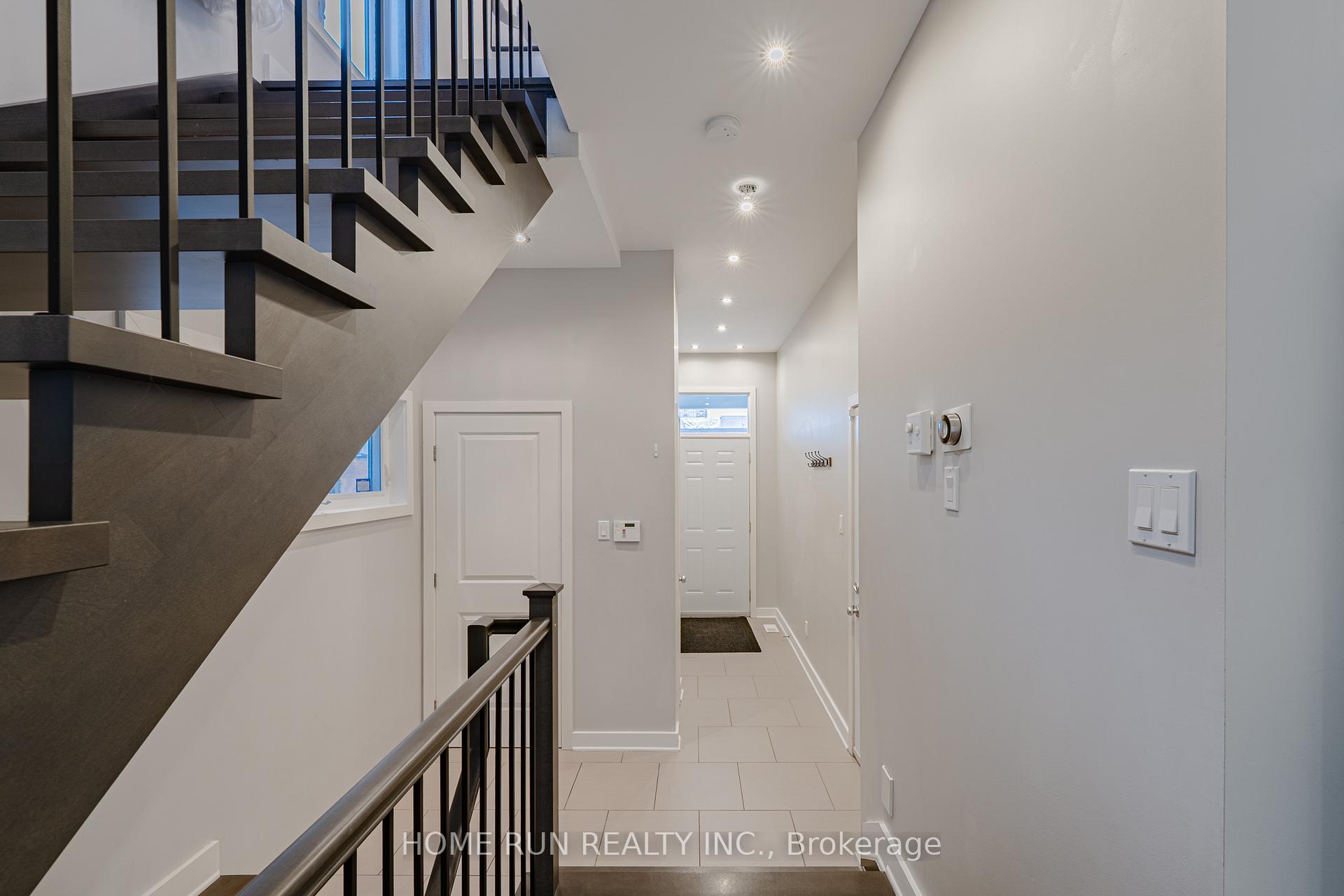 Photo 22 of 14 Camil Street, Ottawa, Castle Heights/Rideau High — HOMEH
