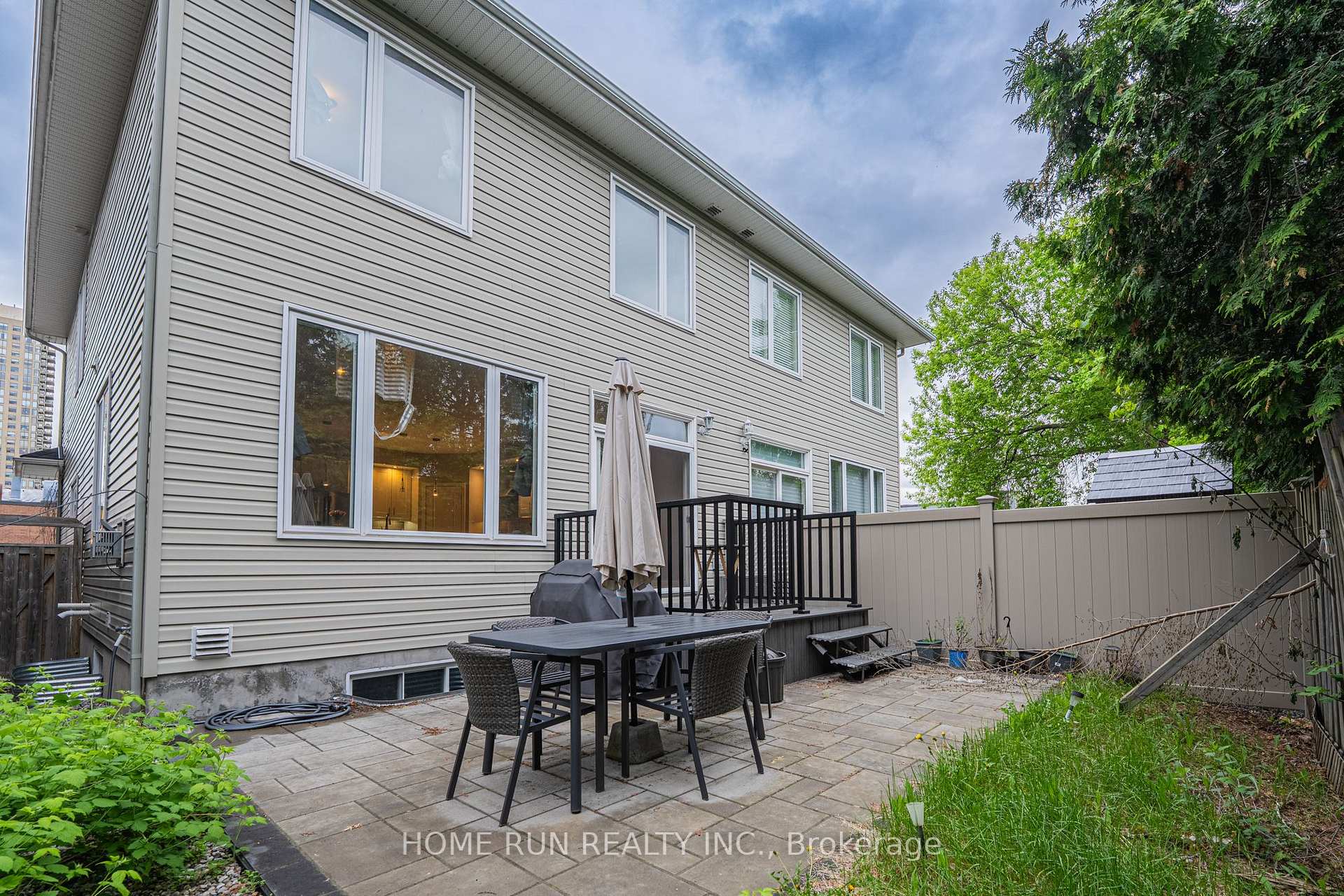 Photo 43 of 14 Camil Street, Ottawa, Castle Heights/Rideau High — HOMEH