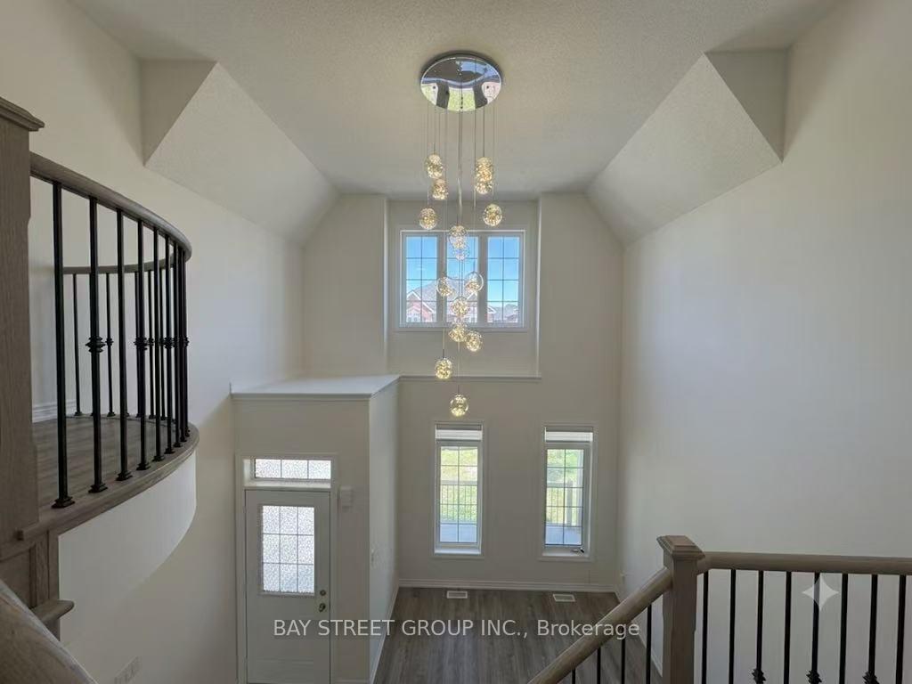 Photo 6 of 27 Samuel Crescent, Springwater, Centre Vespra — HOMEH