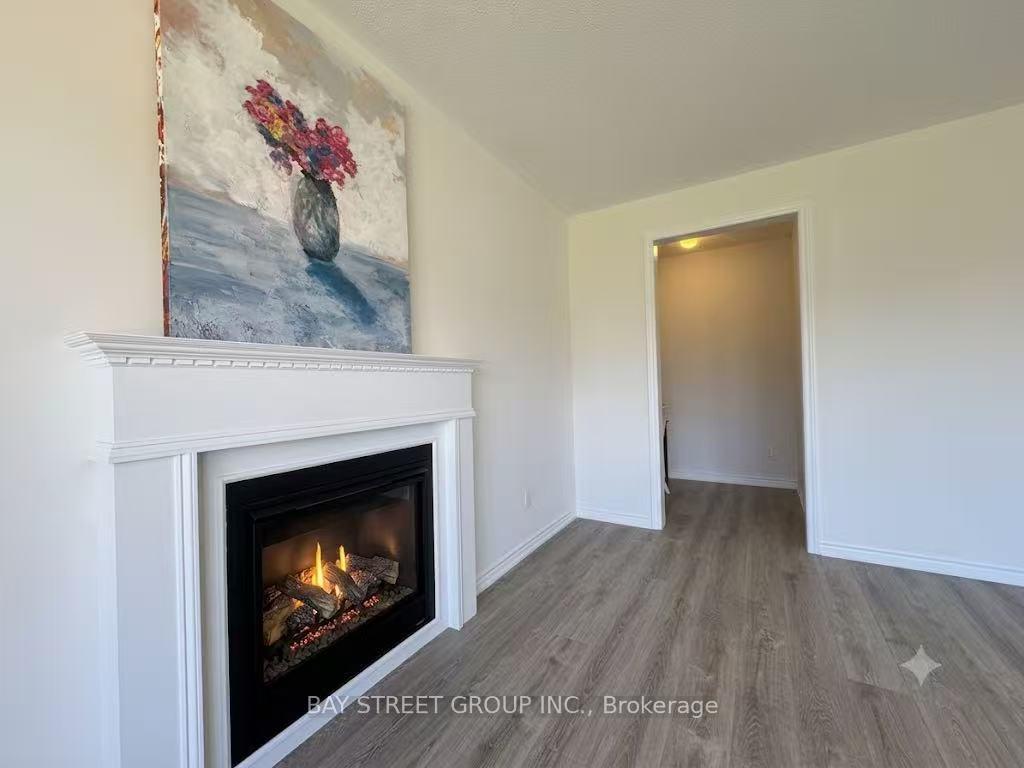 Photo 13 of 27 Samuel Crescent, Springwater, Centre Vespra — HOMEH