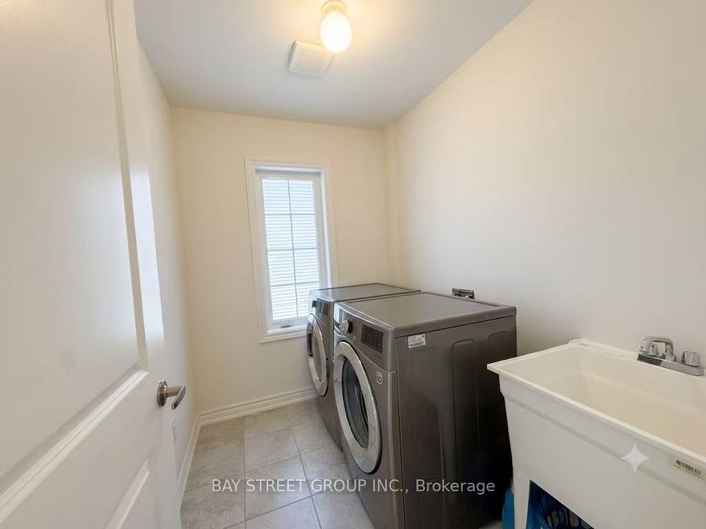 Photo 40 of 27 Samuel Crescent, Springwater, Centre Vespra — HOMEH