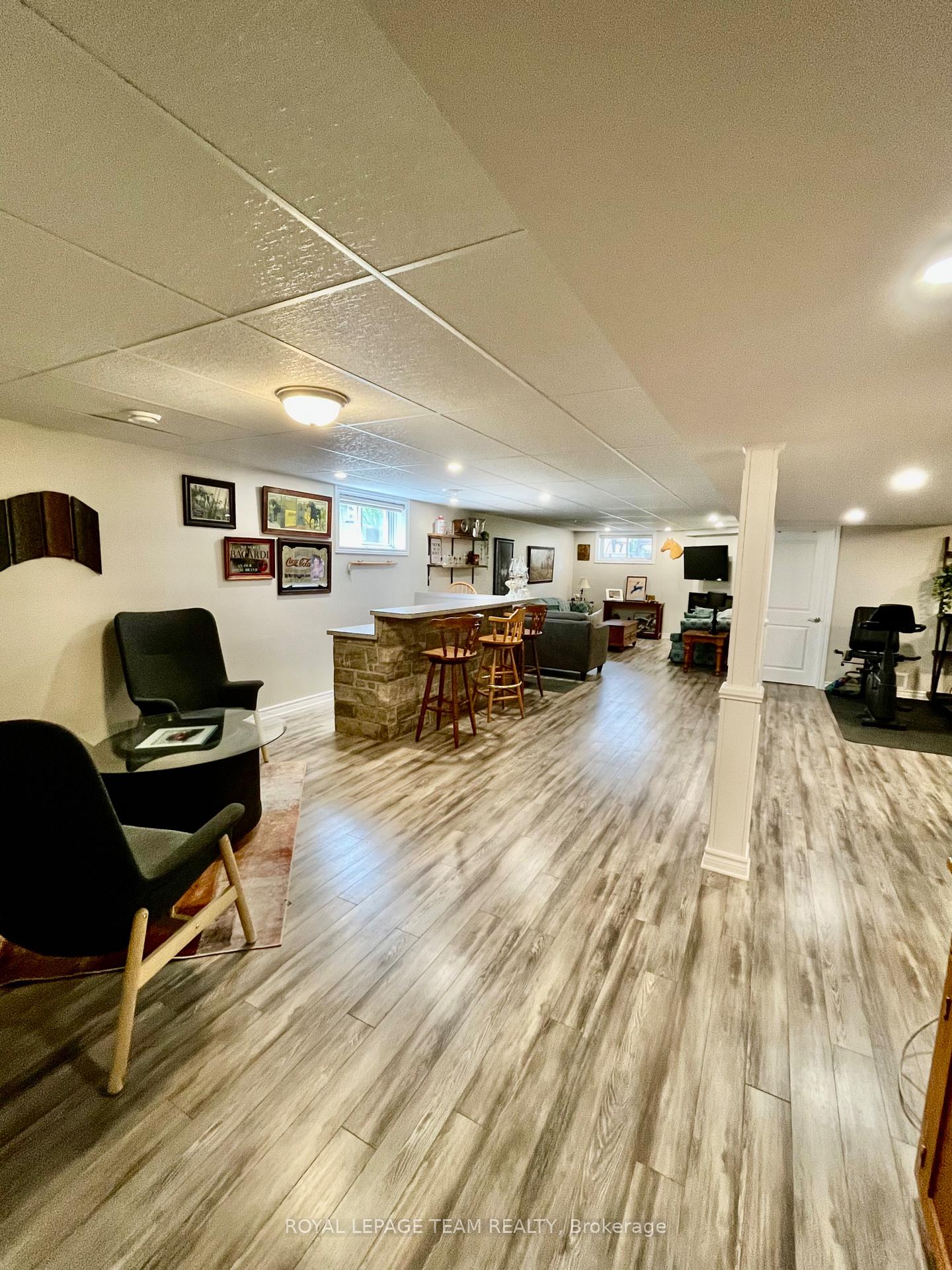 Photo 30 of 14 Otteridge Avenue, Renfrew, Renfrew — HOMEH