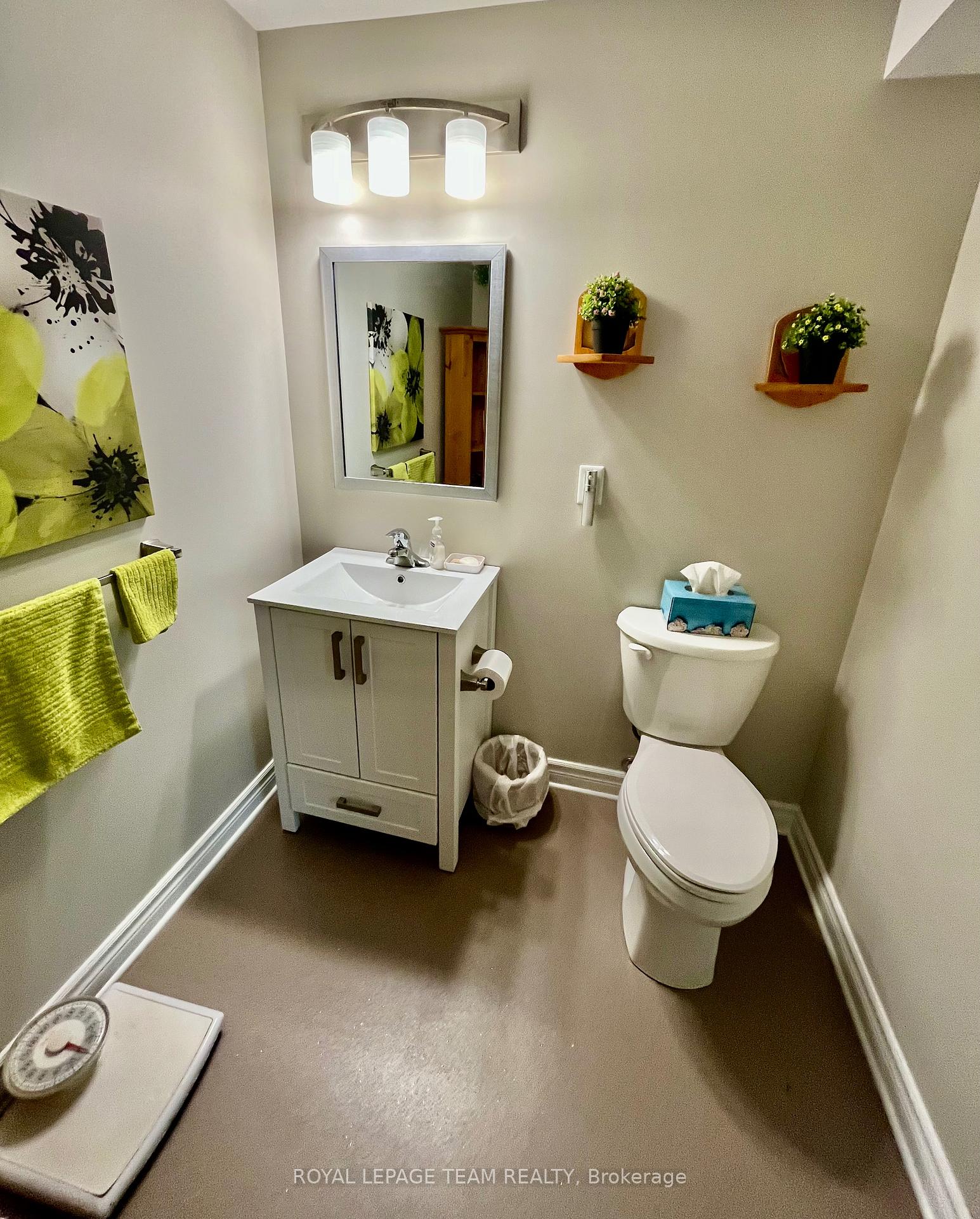 Photo 34 of 14 Otteridge Avenue, Renfrew, Renfrew — HOMEH