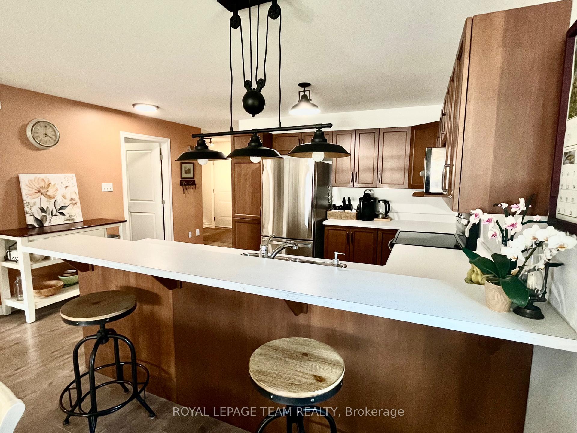 Photo 11 of 14 Otteridge Avenue, Renfrew, Renfrew — HOMEH