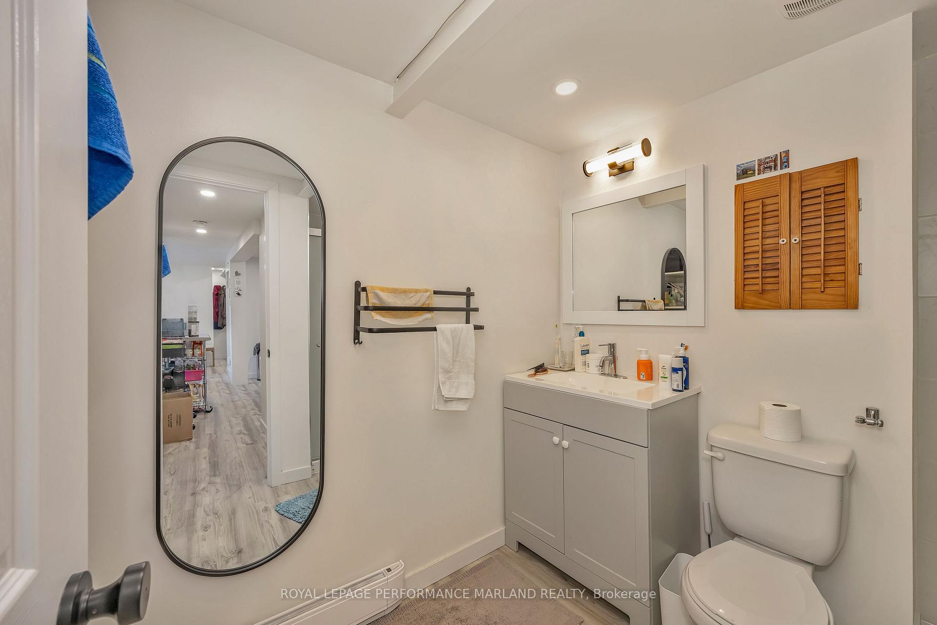 Photo 21 of Unit B, 23 Barton Street, Ottawa, Old Ottawa South — HOMEH