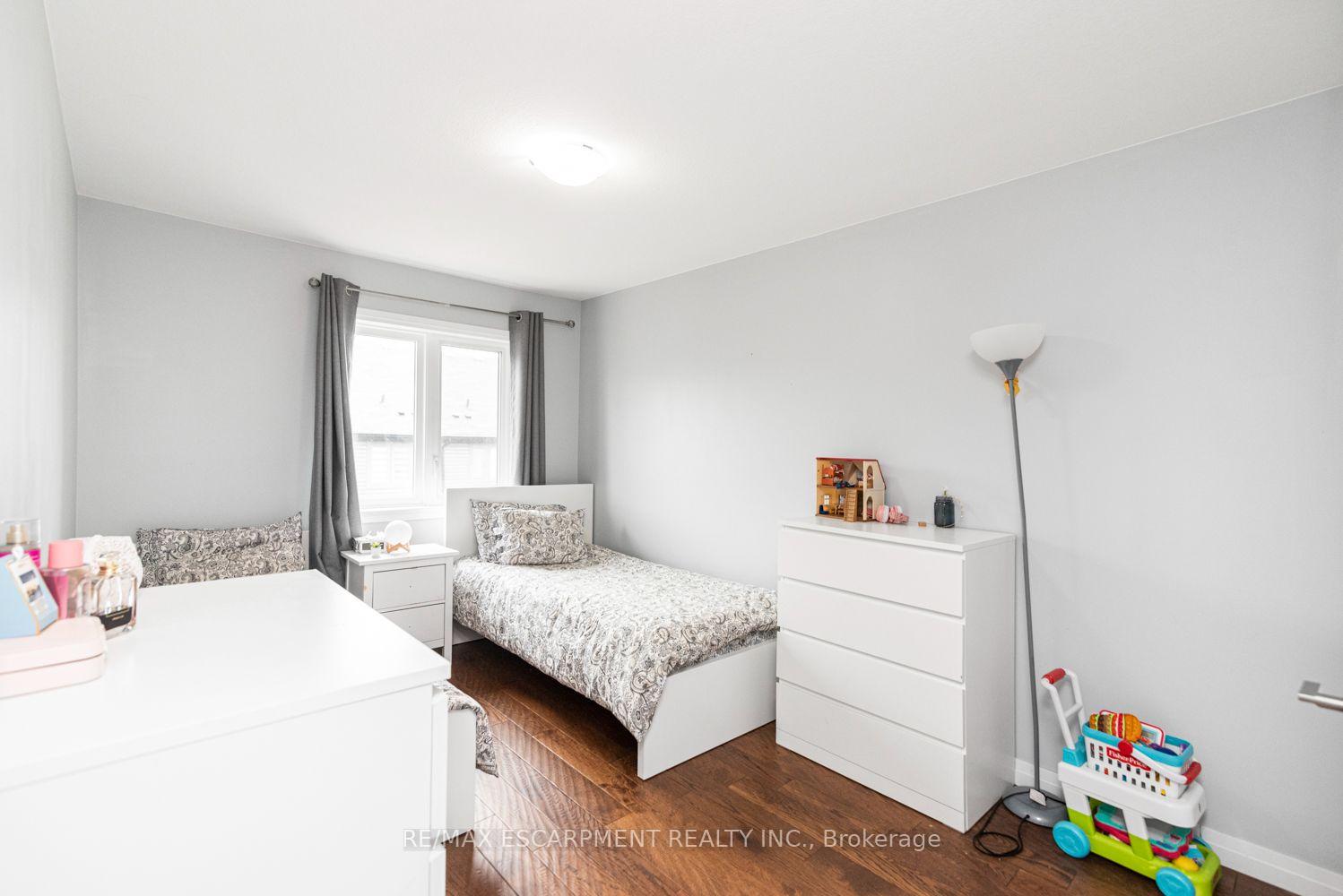 Photo 28 of 55 Greenwich Avenue, Hamilton, Stoney Creek Mountain — HOMEH
