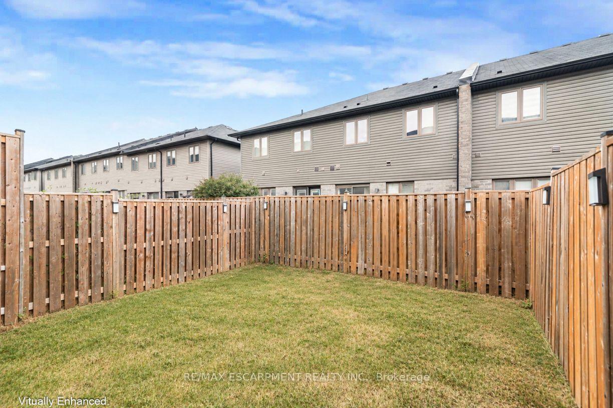Photo 49 of 55 Greenwich Avenue, Hamilton, Stoney Creek Mountain — HOMEH
