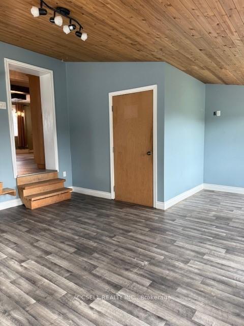 Photo 11 of 8558 Centennial Avenue, Central Elgin, Rural Central Elgin — HOMEH