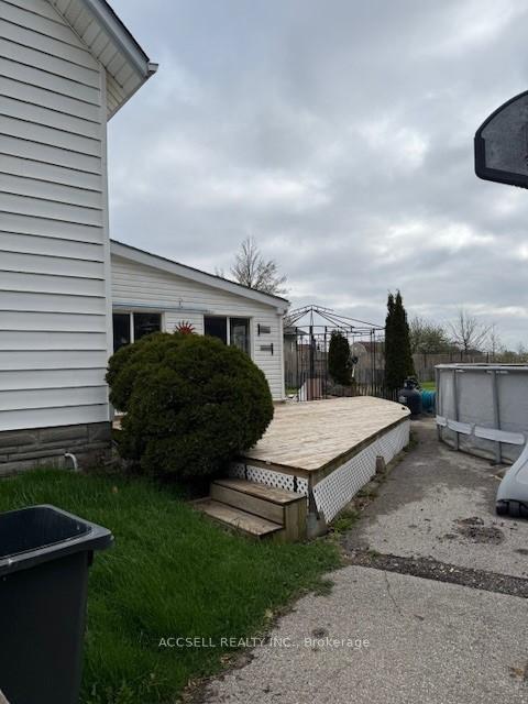 Photo 20 of 8558 Centennial Avenue, Central Elgin, Rural Central Elgin — HOMEH