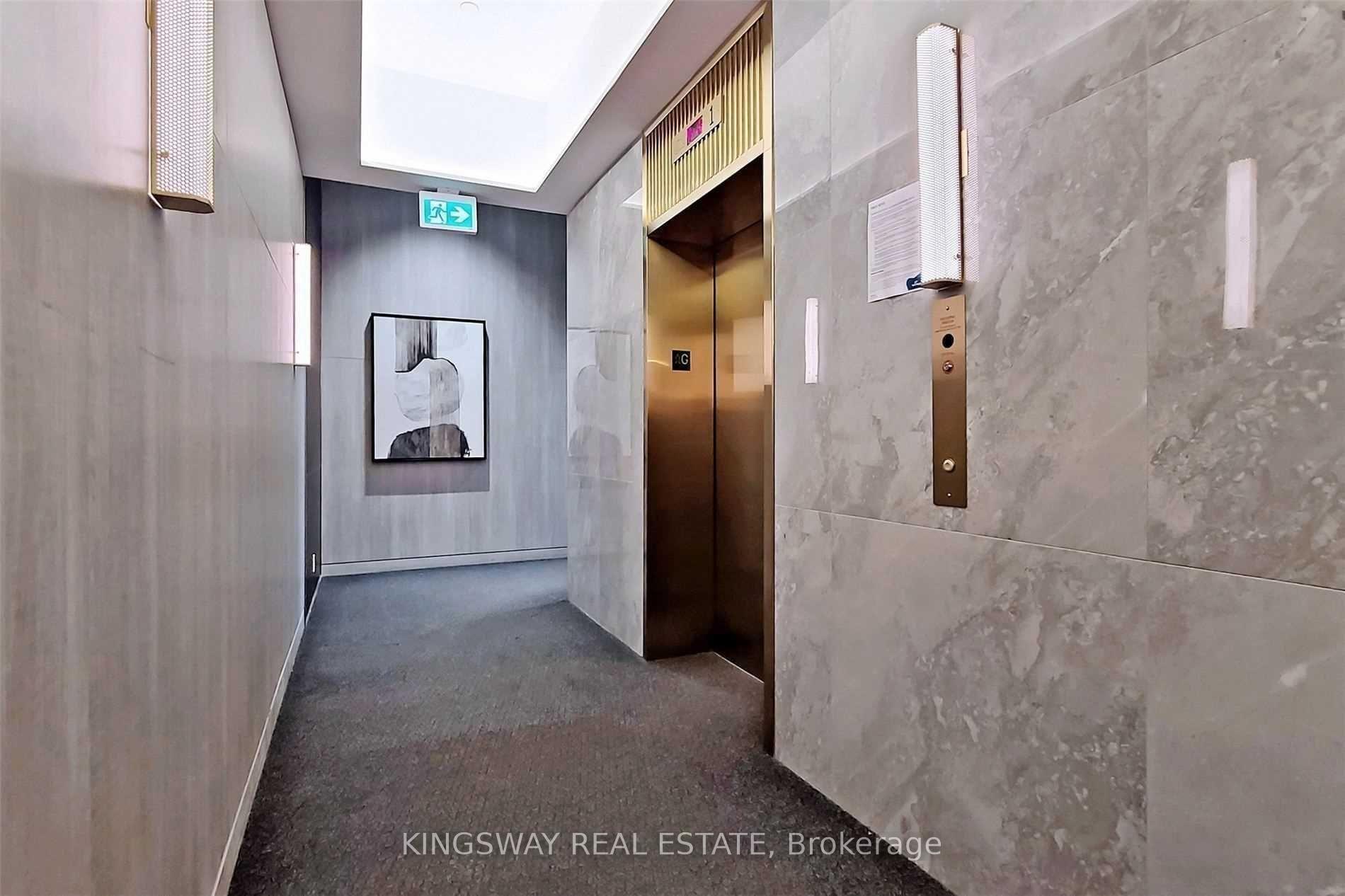 Photo 2 of Unit PH05, 898 Portage Parkway, Vaughan, Vaughan Corporate Centre — HOMEH