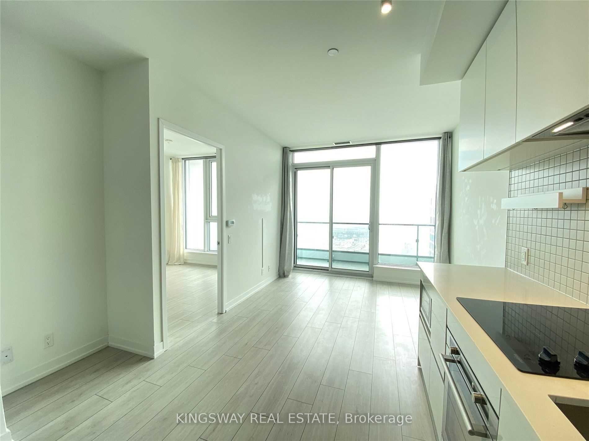 Photo 6 of Unit PH05, 898 Portage Parkway, Vaughan, Vaughan Corporate Centre — HOMEH