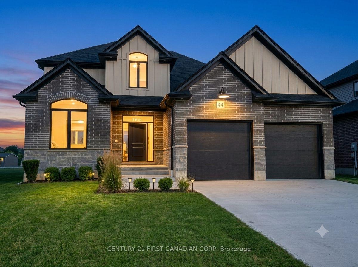 Photo 2 of 44 Kelly Drive, Zorra, Thamesford — HOMEH