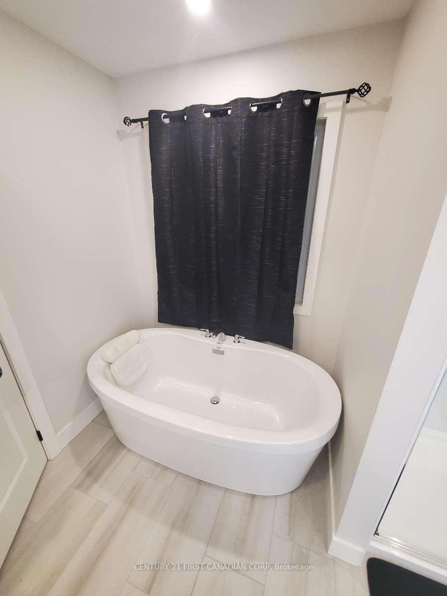 Photo 9 of 44 Kelly Drive, Zorra, Thamesford — HOMEH