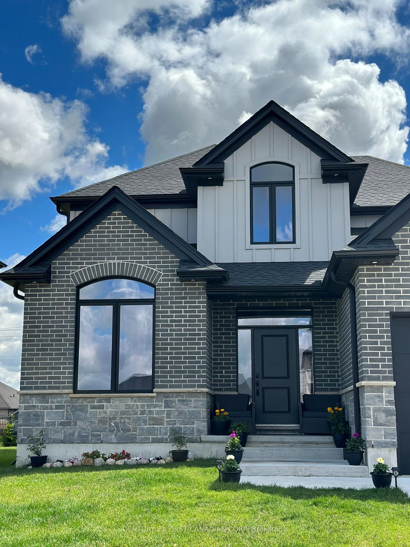 Photo 5 of 44 Kelly Drive, Zorra, Thamesford — HOMEH