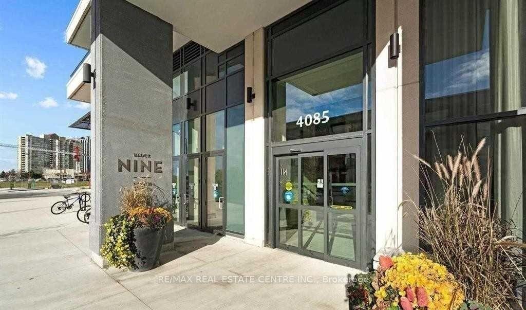Front of Unit 309, 4085 Parkside Village Drive