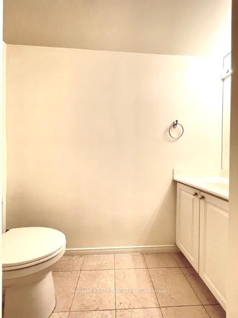 Photo 10 of Unit 805, 889 Bay Street, Toronto, Bay Street Corridor — HOMEH