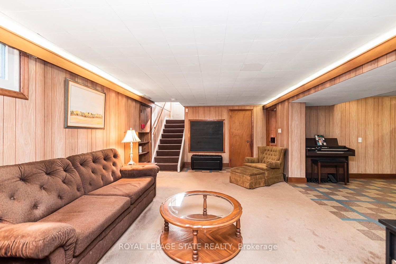 Photo 27 of 124 Broker Drive, Hamilton, Huntington — HOMEH