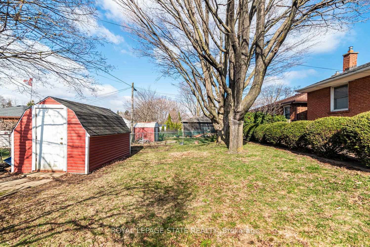 Photo 37 of 124 Broker Drive, Hamilton, Huntington — HOMEH