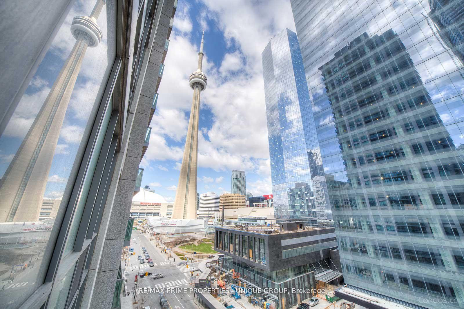 Photo 20 of Unit 1906, 30 Grand Trunk Crescent, Toronto, Waterfront Communities — HOMEH