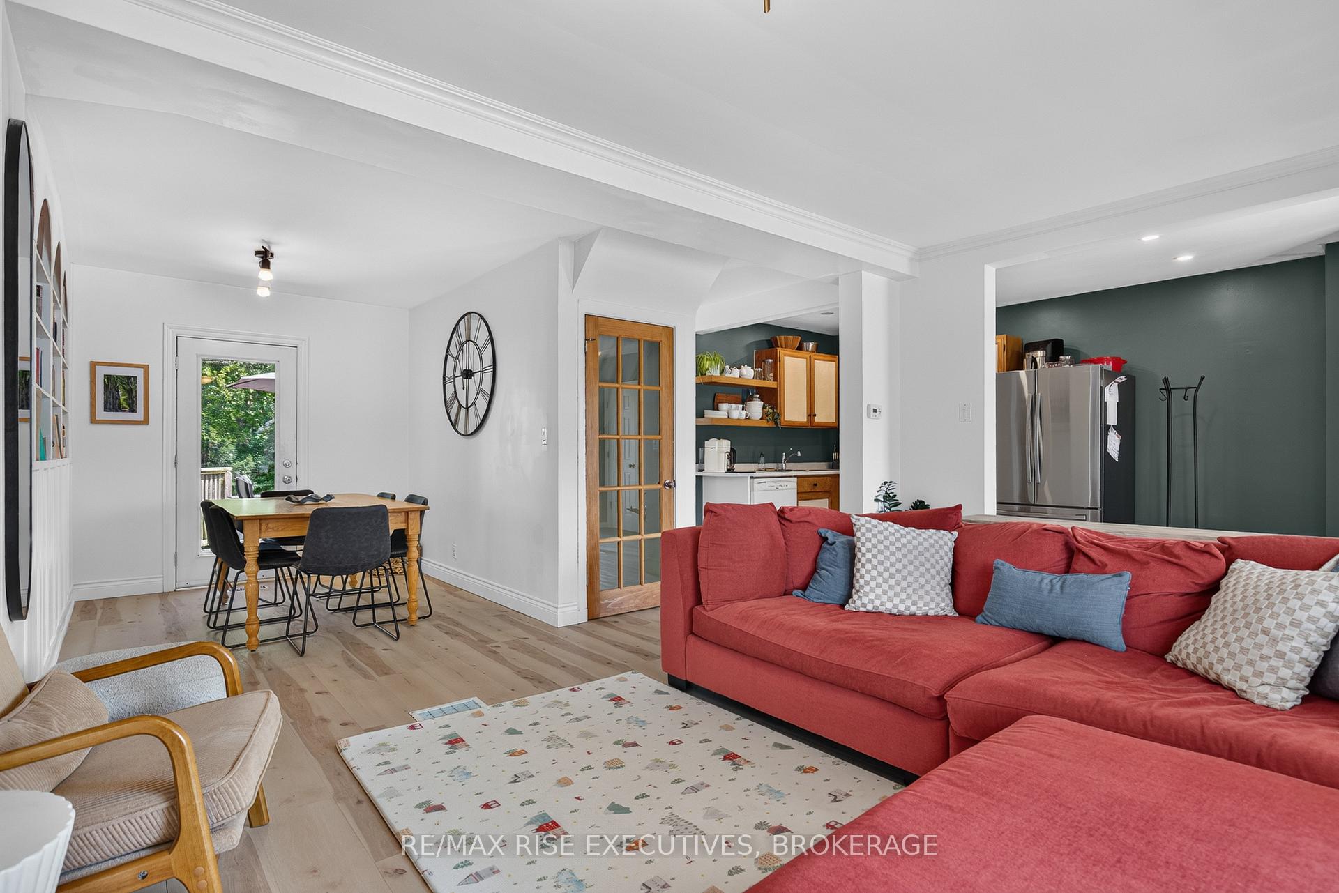 Photo 22 of 807 Brock Street, Kingston, Central City East — HOMEH