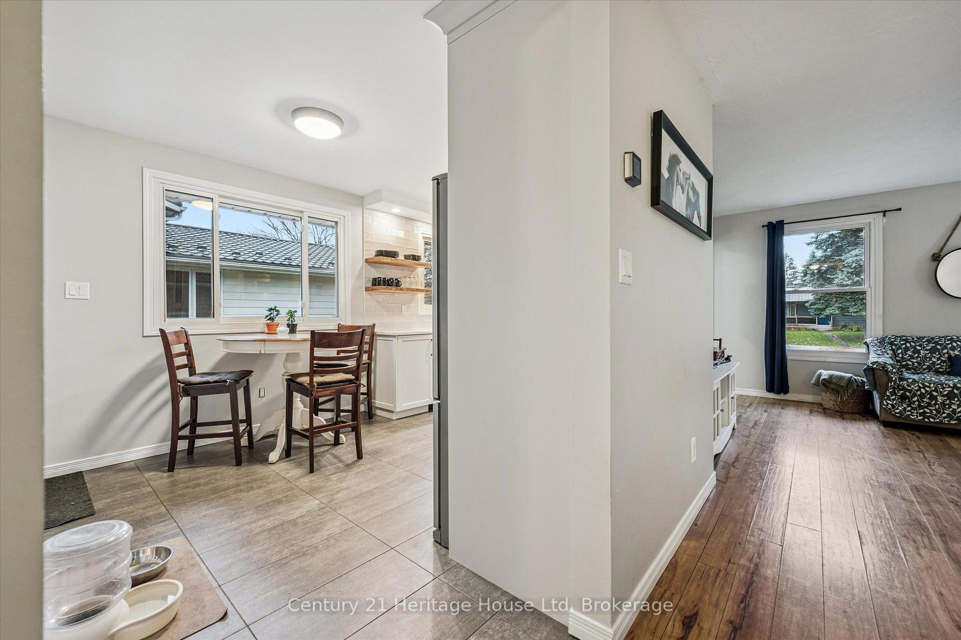Photo 11 of 653 Perry Street, Centre Wellington, Fergus — HOMEH