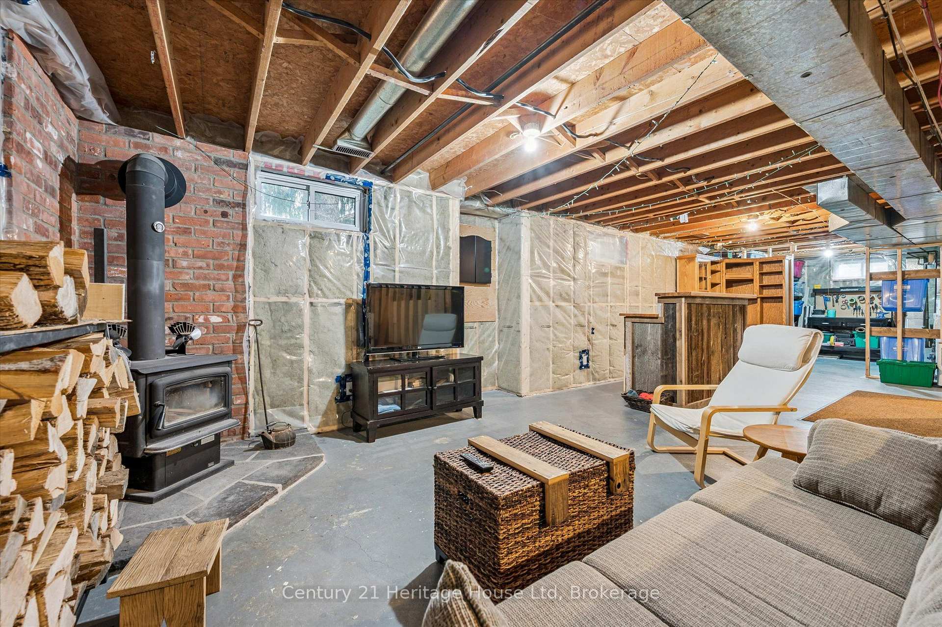 Photo 28 of 653 Perry Street, Centre Wellington, Fergus — HOMEH