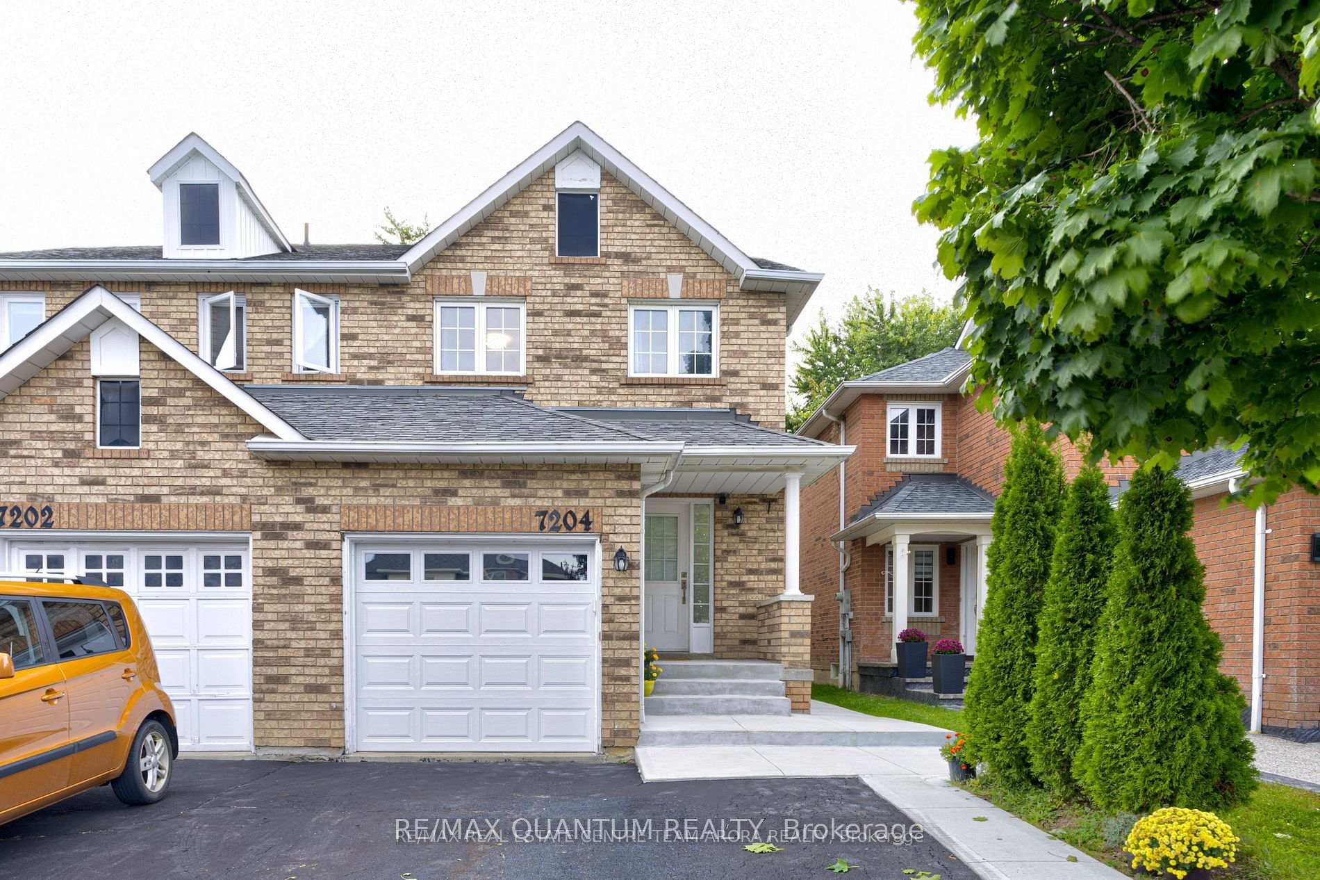 Photo 2 of 7204 Frontier Ridge, Mississauga, Meadowvale Village — HOMEH