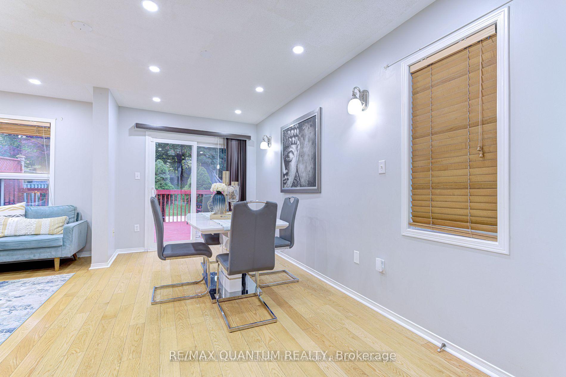 Photo 8 of 7204 Frontier Ridge, Mississauga, Meadowvale Village — HOMEH