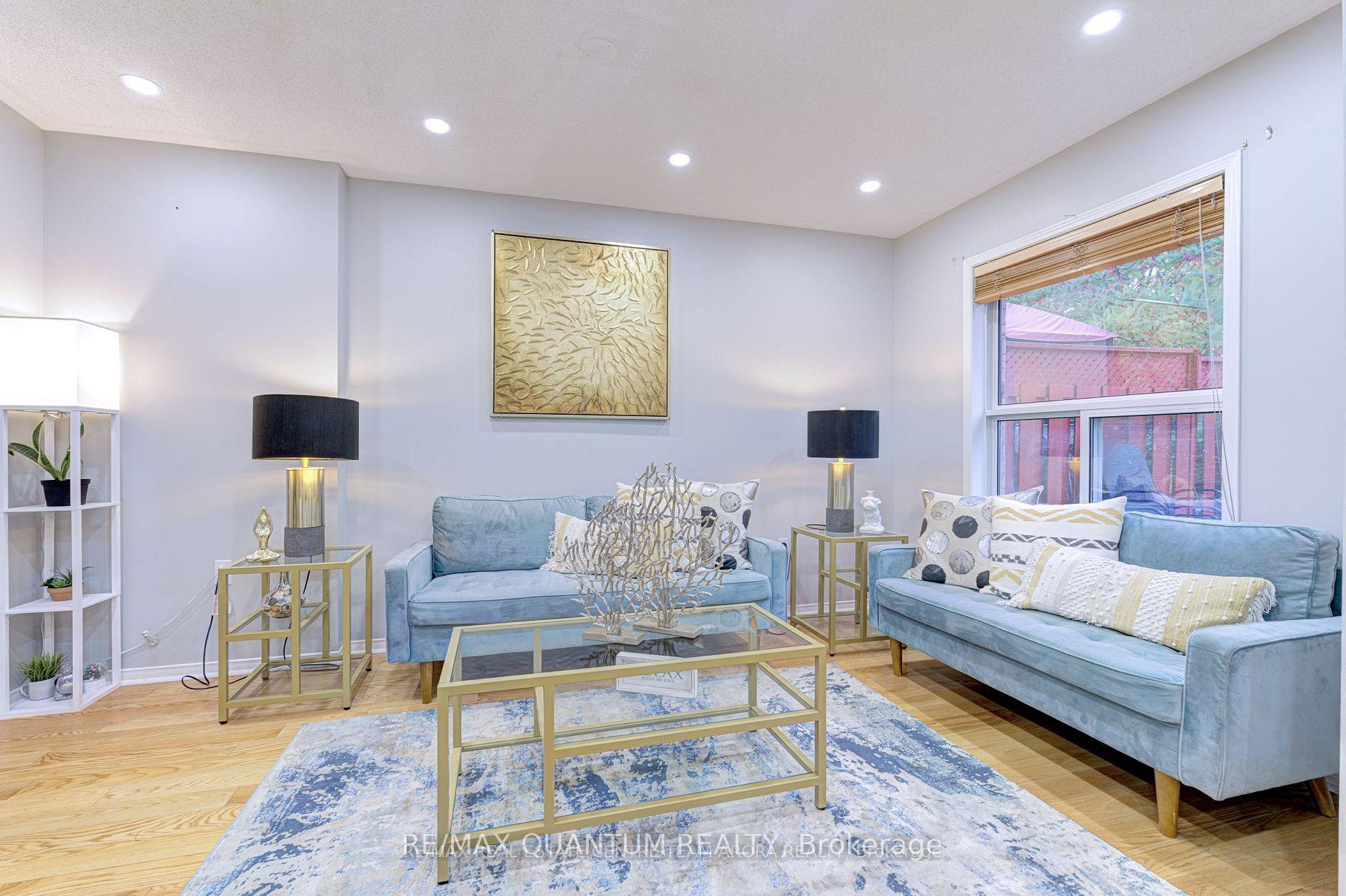 Photo 9 of 7204 Frontier Ridge, Mississauga, Meadowvale Village — HOMEH