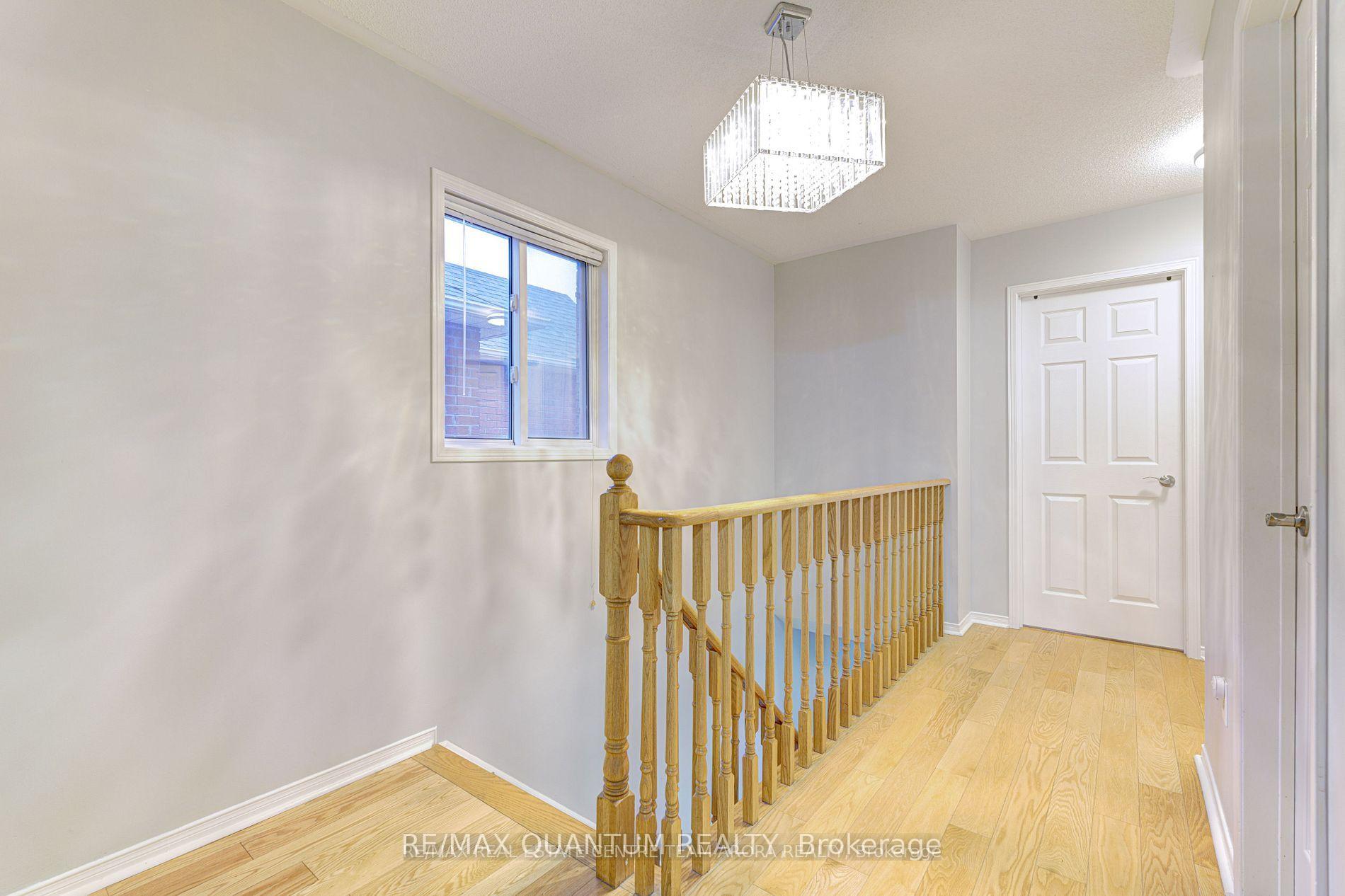Photo 17 of 7204 Frontier Ridge, Mississauga, Meadowvale Village — HOMEH