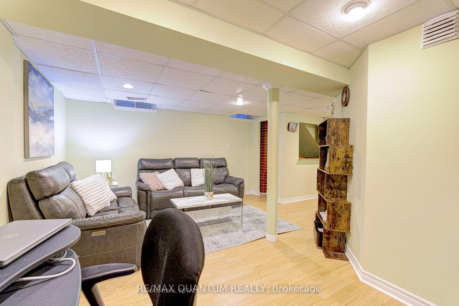Photo 28 of 7204 Frontier Ridge, Mississauga, Meadowvale Village — HOMEH