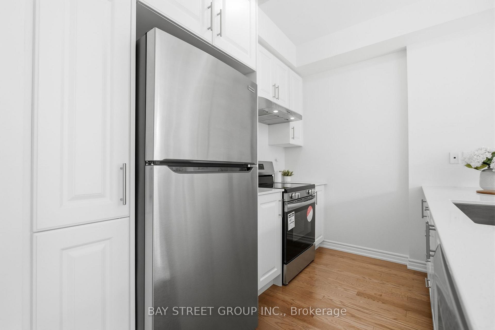Photo 14 of 30 Velvet Drive, Whitby, Rural Whitby — HOMEH