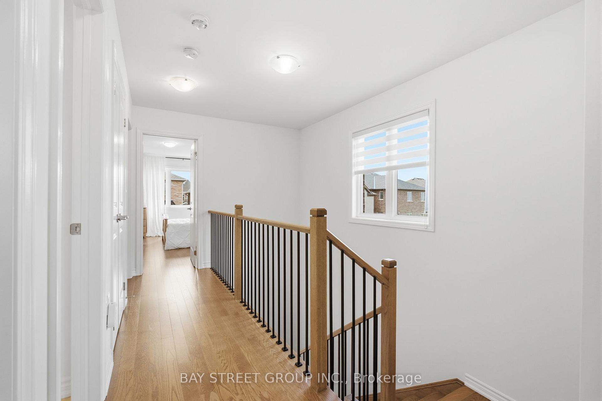 Photo 19 of 30 Velvet Drive, Whitby, Rural Whitby — HOMEH