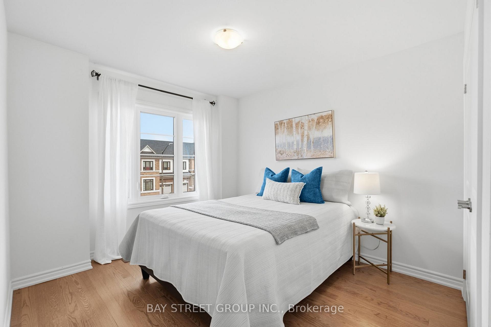 Photo 25 of 30 Velvet Drive, Whitby, Rural Whitby — HOMEH